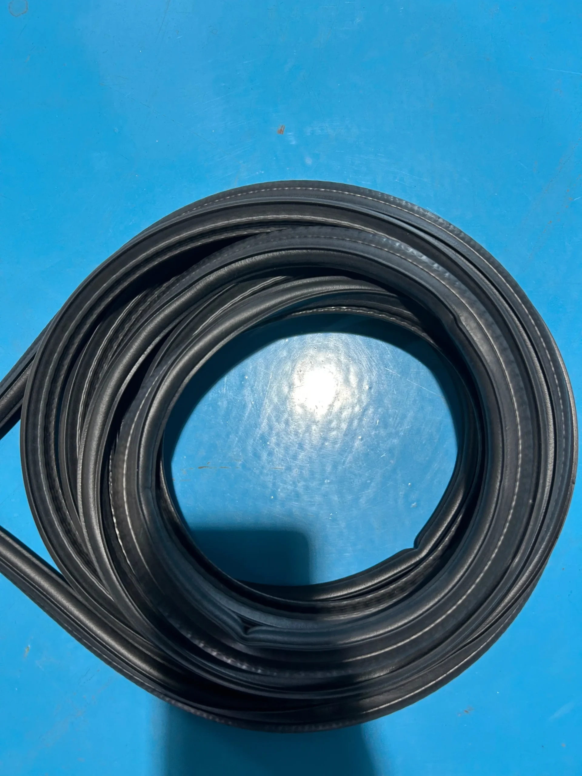 BC310MMFT, Door seal strip, fluororubber BC310MMFT, door seal strip, 3 meter, fluorine rubber, FKM seal, SMT stencil cleaner parts, pneumatic stencil cleaning machine spare parts, replacement door seal
